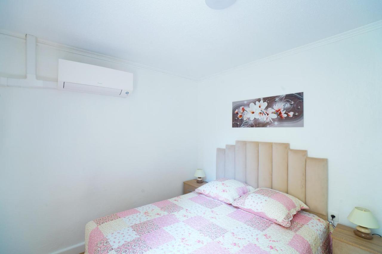 Appartement Du Forum,La Gare, 50 M2 , Climatisation, Garage, Cour Narbonne Exteriör bild