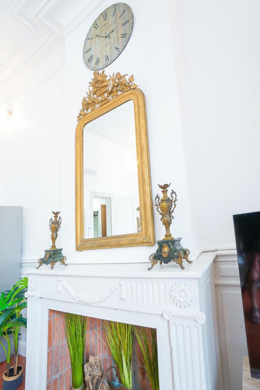 Appartement Du Forum,La Gare, 50 M2 , Climatisation, Garage, Cour Narbonne Exteriör bild